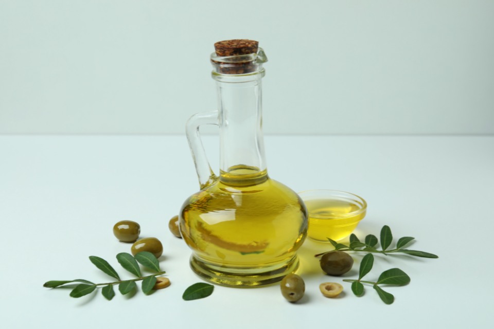 beauty benefits of olive oil,